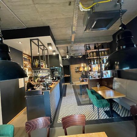 Hotel Am Stadion Vanino Cucina Italian Bielefeld Extérieur photo