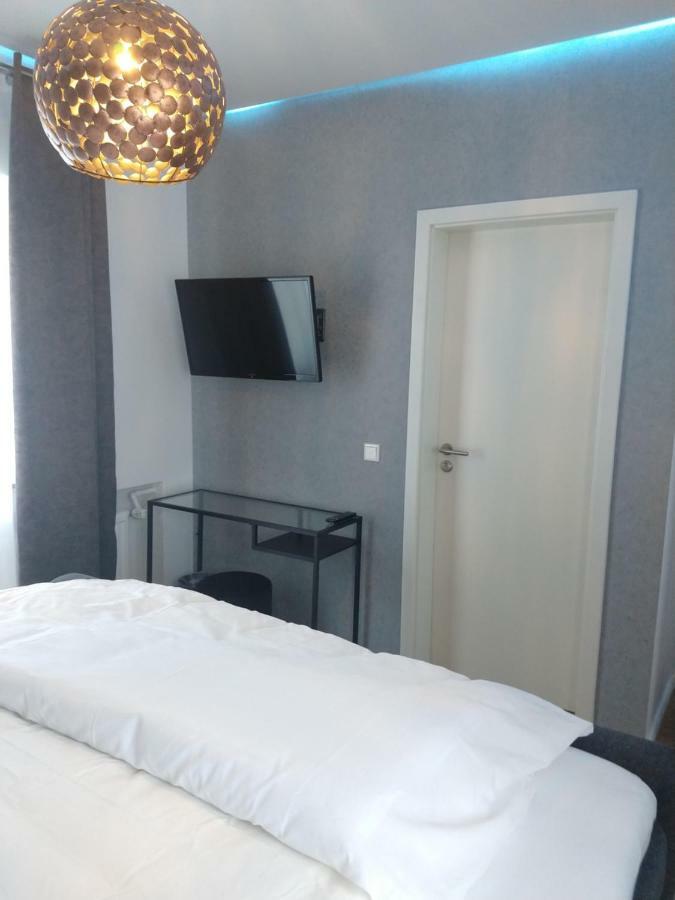 Hotel Am Stadion Vanino Cucina Italian Bielefeld Extérieur photo